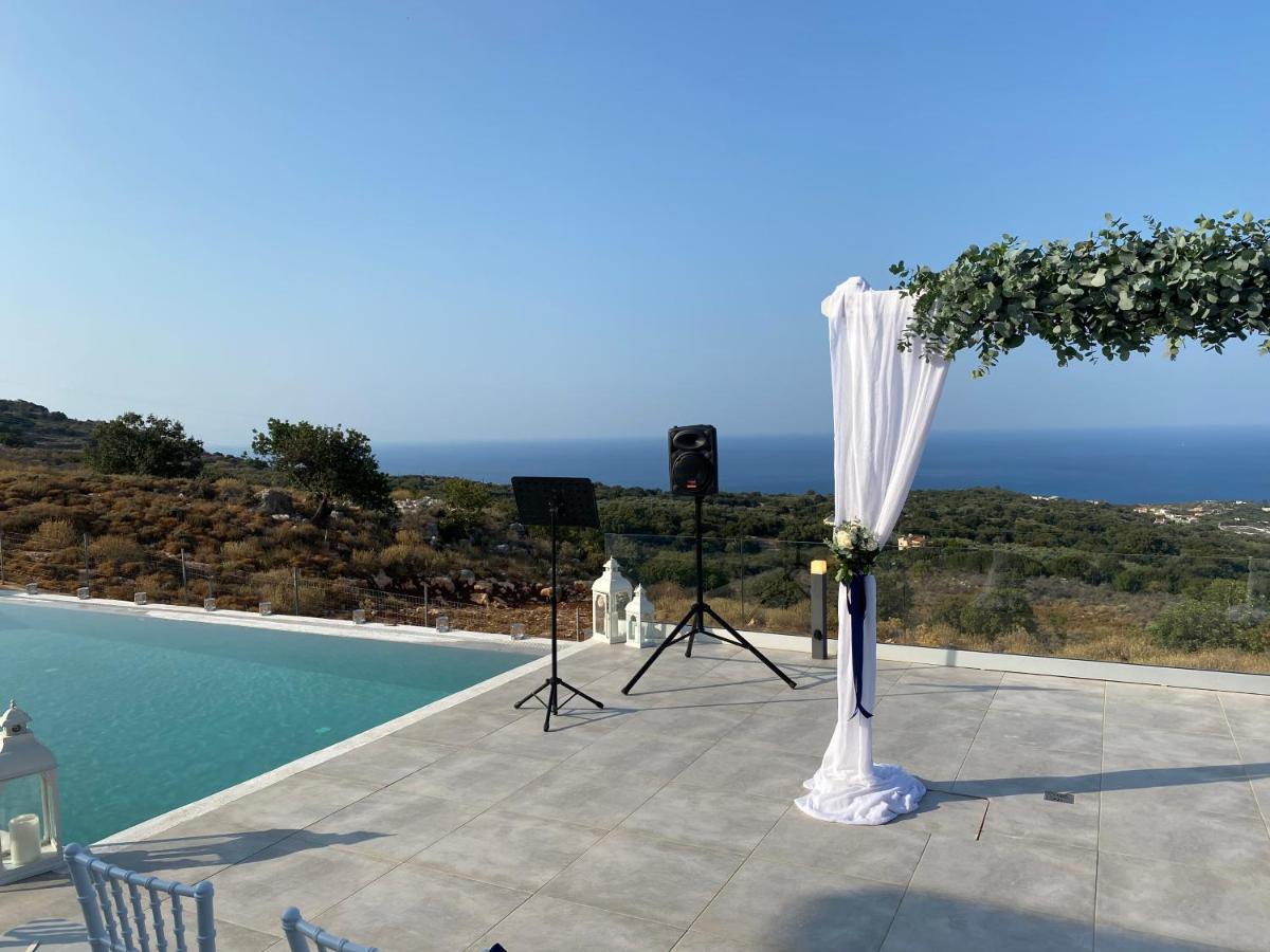Villa Eva East, With Infinity Pool & And Panoramic Sea View Gerani Chanion