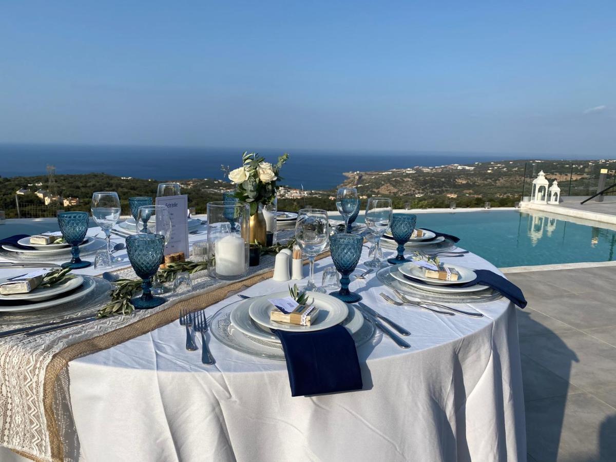 Eva East, With Infinity Pool & And Panoramic Sea View * Gerani Chanion